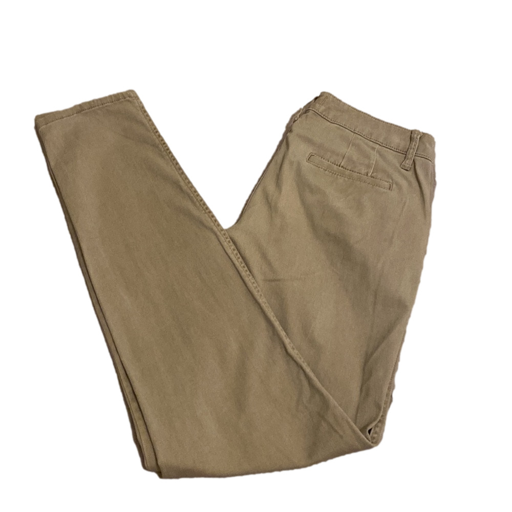 Abercrombie and Fitch beige skinny pants . Size 24